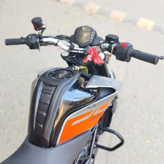 TankTie for KTM Duke (2nd Gen)